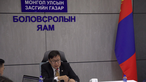 Өмнөговь, Дундговь аймгийн сургууль, цэцэрлэгийг цахимд шилжүүлсэн нь хууль зөрчжээ